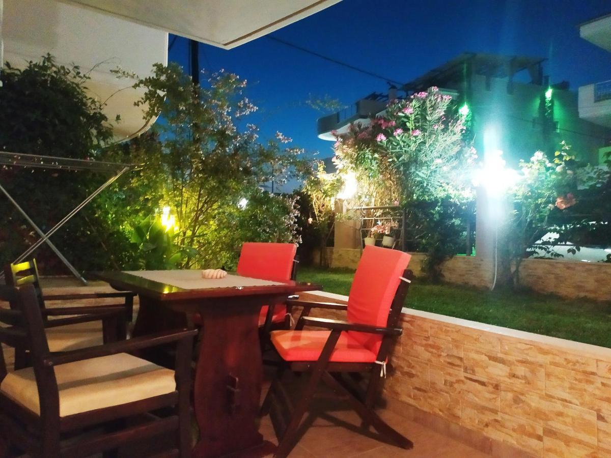 Iro Apartments Néa Péramos المظهر الخارجي الصورة