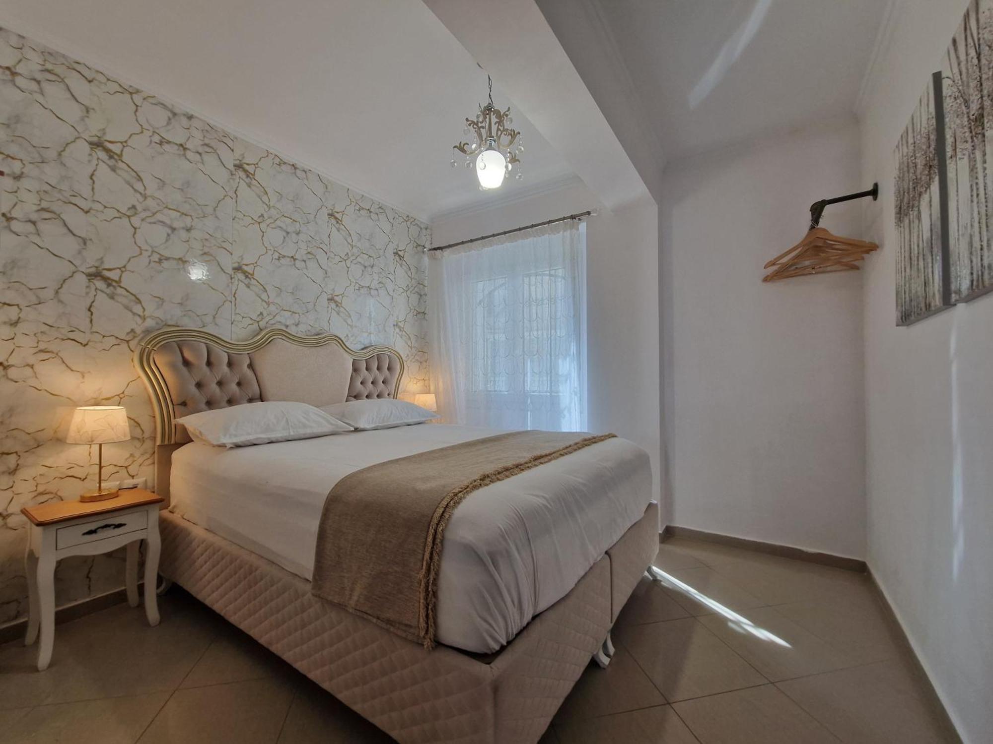 Iro Apartments Néa Péramos المظهر الخارجي الصورة